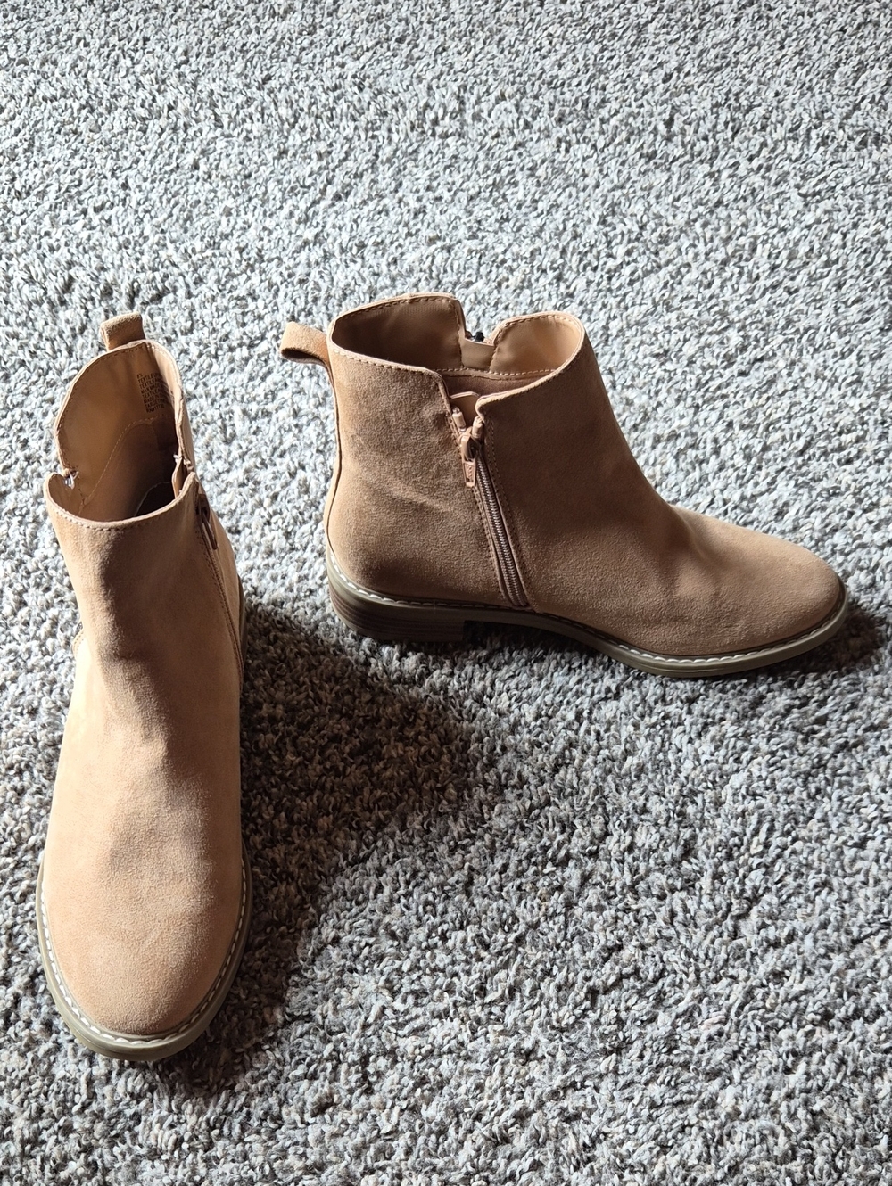 Universal Thread Tan Suede Boots Size 8.5 NWOT